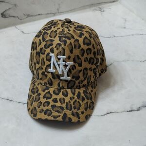 Leopard Print NY Baseball Cap - Brown